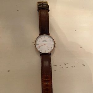 Daniel Wellington large face brown leather band watch